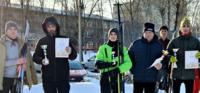 Лыжные эстафеты прошли в рамках спартакиады среди учащихся средних и высших учебных заведений Ленинского района