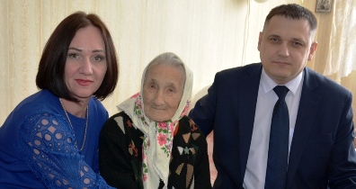 100-летний юбилей отмечает жительница Барнаула Елена Ивановна Левадская